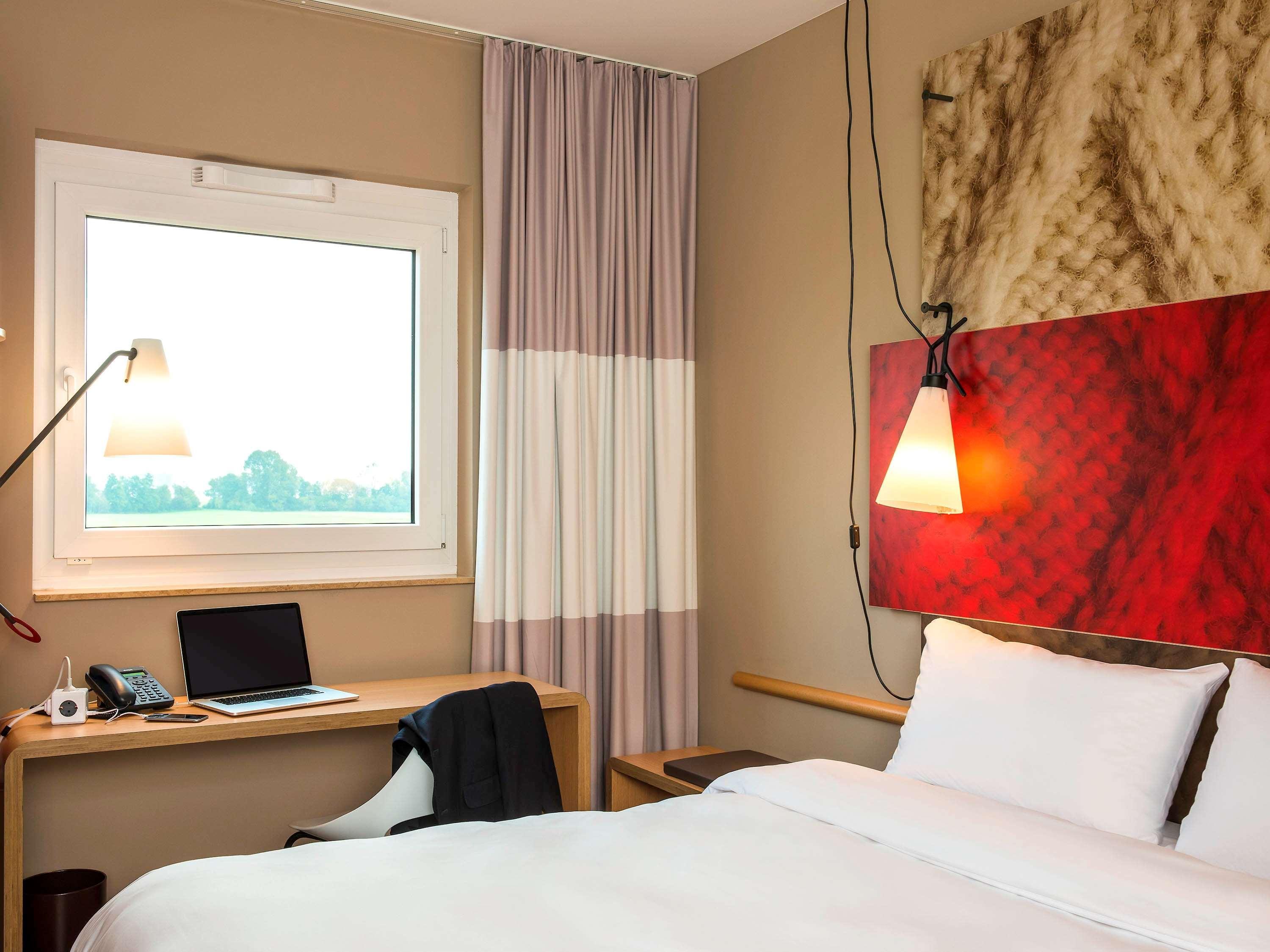Ibis Muenchen Airport Sued Hotel Hallbergmoos Exterior foto