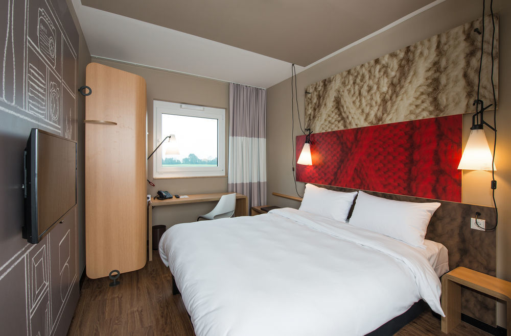 Ibis Muenchen Airport Sued Hotel Hallbergmoos Exterior foto