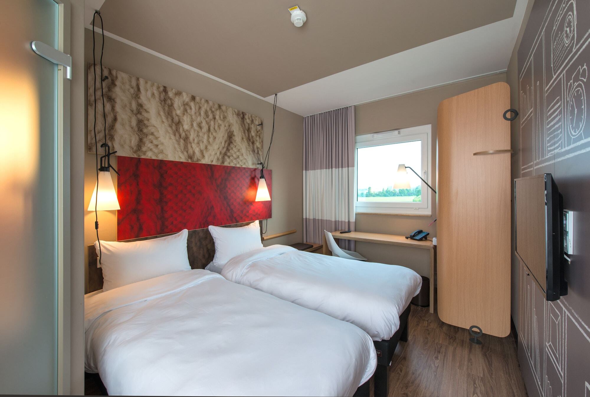 Ibis Muenchen Airport Sued Hotel Hallbergmoos Exterior foto